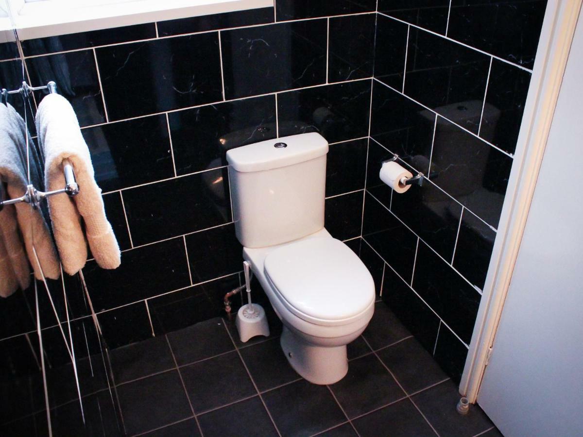 Mary House 46 Bed and Breakfast Porthcawl Exteriör bild